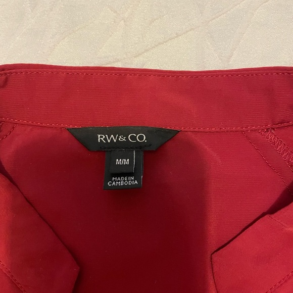 RW&CO Red Satin Blouse – Size M – Excellent Condition - Picture 2 of 2